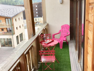 Appartement agréable orienté sud bien équipé face aux pistes 